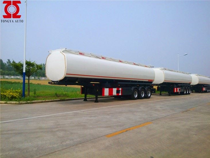 Reboque do tanque de combustível